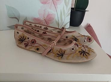 ZARA baletanke sa kaišićem – mrežasta tkanina sa cvetnim vezom - na lalafo.rs — 3 ZARA baletanke sa kaišićem – mrežasta tkanina sa cvetnim vezom - — 3