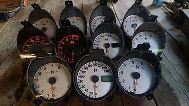 kom sa etiketom: Alfa Romeo 156 sat. Alfa Romeo 156 sat Cena se odnosi na komad at lalafo.rs — 4 kom sa etiketom: Alfa Romeo 156 sat. Alfa Romeo 156 sat Cena se odnosi na komad — 4