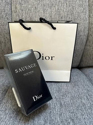 Na prodaju Dior Sauvage muški parfem, jedan od najtraženijih mirisa na lalafo.rs — 5 Na prodaju Dior Sauvage muški parfem, jedan od najtraženijih mirisa — 5