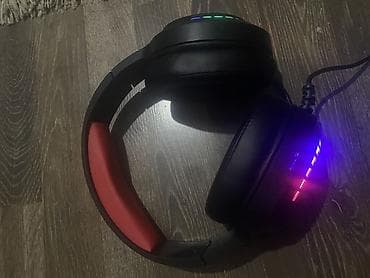 Gejming slušalice sa RGB osvetljenjem - Preko‑uške dizajn sa velikim na lalafo.rs Gejming slušalice sa RGB osvetljenjem - Preko‑uške dizajn sa velikim