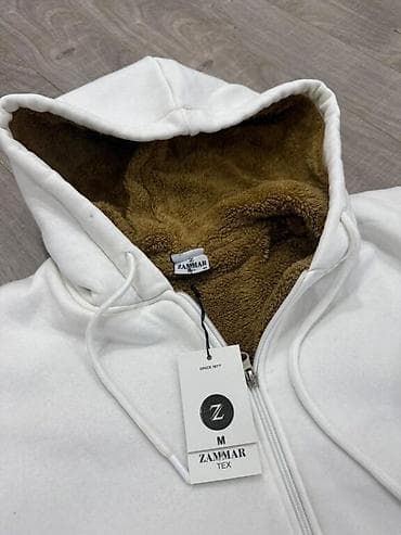 Dukserice sa krznom 3850din Velicine od S do 3XL Kvalitet vrhunski na lalafo.rs — 9 Dukserice sa krznom 3850din Velicine od S do 3XL Kvalitet vrhunski — 9