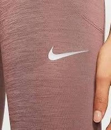 bermude teksas br: NIKE Fast Women's Running Leggings vel. S NOVO
AT at lalafo.rs — 3 bermude teksas br: NIKE Fast Women's Running Leggings vel. S NOVO
AT — 3