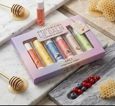 Set od 6 hidratantnih balzama za usne – Vitamins & Honey - na lalafo.rs Set od 6 hidratantnih balzama za usne – Vitamins & Honey -