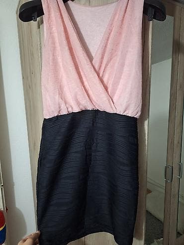 Nova haljinica. Roze-crna kombinacija. Vel. M/L.
5% elastina u sebi na lalafo.rs — 2 Nova haljinica. Roze-crna kombinacija. Vel. M/L.
5% elastina u sebi — 2