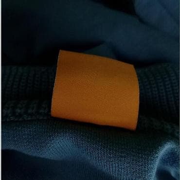 Jakna hugo boss, vel. M, prelazna marka: hugo boss veličina: m na lalafo.rs — 10 Jakna hugo boss, vel. M, prelazna marka: hugo boss veličina: m — 10