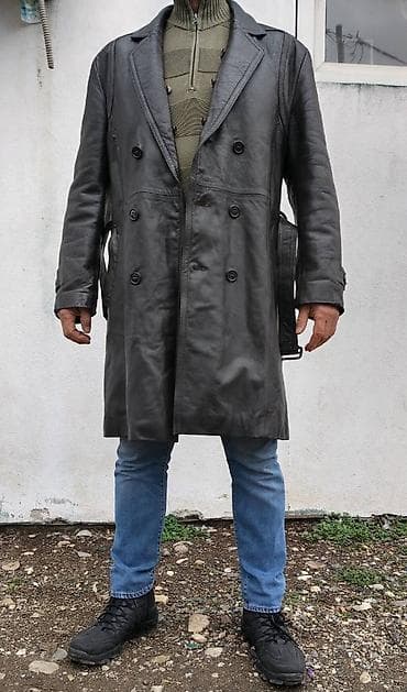 Muski mantil od prirodne koze Odlicno ocuvan Nedostaje zimski ulozak na lalafo.rs — 1 Muski mantil od prirodne koze Odlicno ocuvan Nedostaje zimski ulozak — 1