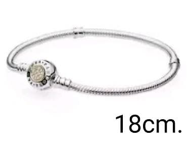 PRELEPE KVALITETNE POSREBRENE ELEGANTNE RAZNOVRSNE NARUKVICE.REPLIKE at lalafo.rs — 4 PRELEPE KVALITETNE POSREBRENE ELEGANTNE RAZNOVRSNE NARUKVICE.REPLIKE — 4