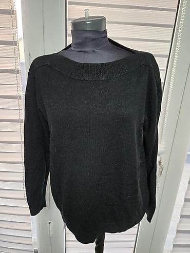 Crni ženski džemper sa dugim rukavima - Klasičan kroj, ravna silueta na lalafo.rs Crni ženski džemper sa dugim rukavima - Klasičan kroj, ravna silueta