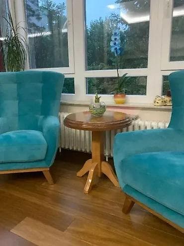 Furniture: Klub sto — Okrugli model 🪑 Elegantni okrugli klub sto 📏 Prečnik at lalafo.rs — 1 Furniture: Klub sto — Okrugli model 🪑 Elegantni okrugli klub sto 📏 Prečnik — 1