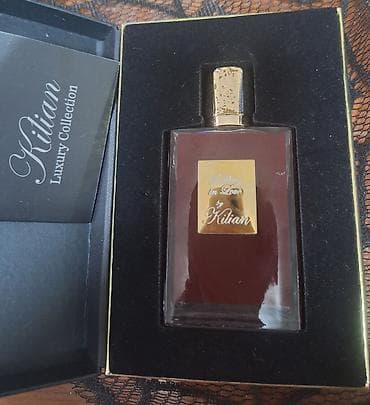 OGROMNO SNIZENJE -Cena maximalno spustena By Kilian – Rolling in Love na lalafo.rs — 2 OGROMNO SNIZENJE -Cena maximalno spustena By Kilian – Rolling in Love — 2