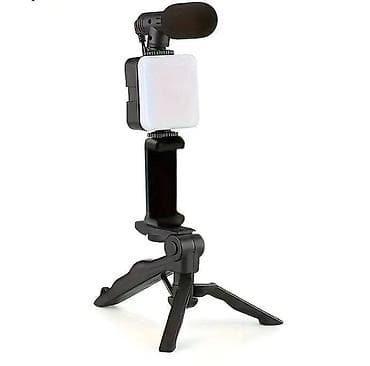 Vlogging set za telefon/kameru – mikrofon + LED svetlo + držač/mini na lalafo.rs — 2 Vlogging set za telefon/kameru – mikrofon + LED svetlo + držač/mini — 2