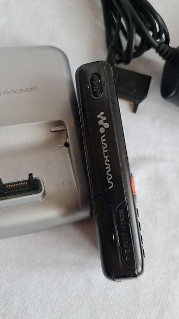 Sony Ericsson Walkman komplet – telefon W810i sa originalnom bazom/dok na lalafo.rs — 5 Sony Ericsson Walkman komplet – telefon W810i sa originalnom bazom/dok — 5