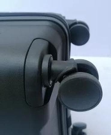 Travel suitcases and bags: Tvrdi kofer na točkiće – ručni kabinski format - Materijal: čvrsta at lalafo.rs — 9 Travel suitcases and bags: Tvrdi kofer na točkiće – ručni kabinski format - Materijal: čvrsta — 9