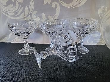 Case kristal Zajecar za vino iz 70ih. Case komada 4 u ceni,pun na lalafo.rs — 7 Case kristal Zajecar za vino iz 70ih. Case komada 4 u ceni,pun — 7