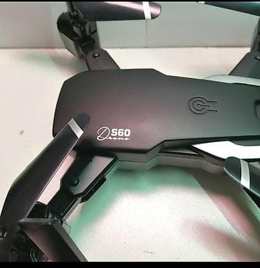Dron S60 Dron sa kamerom s60 kvadkopter S60 Novo nekorišćeno na lalafo.rs — 4 Dron S60 Dron sa kamerom s60 kvadkopter S60 Novo nekorišćeno — 4