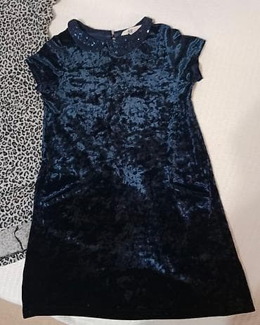 Kids' costumes: H&m plišana teget haljina elegantna efektna dva džepa sa strane at lalafo.rs — 3 Kids' costumes: H&m plišana teget haljina elegantna efektna dva džepa sa strane — 3