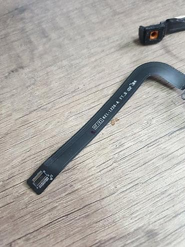 Konektor hard diska za Apple MacBook Pro A1278 2010. Ispravan na lalafo.rs — 2 Konektor hard diska za Apple MacBook Pro A1278 2010. Ispravan — 2