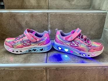 Dečije patike Skechers Heart Lights – svetleće - Model: Skechers na lalafo.rs — 2 Dečije patike Skechers Heart Lights – svetleće - Model: Skechers — 2