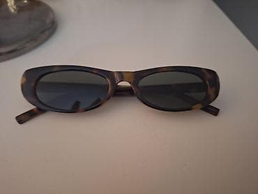 Nove braon naocare za sunce, nikad nosene, od debele plastike na lalafo.rs — 2 Nove braon naocare za sunce, nikad nosene, od debele plastike — 2
