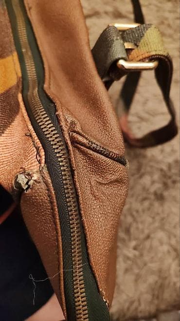 Vivienne Westwood torba – London, Made in Italy - Model at lalafo.rs — 7 Vivienne Westwood torba – London, Made in Italy - Model — 7