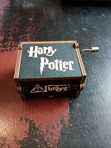 Hari Poter muzicka kutija Harry Potter- Novo Kutija je drvena sa na lalafo.rs — 1 Hari Poter muzicka kutija Harry Potter- Novo Kutija je drvena sa — 1