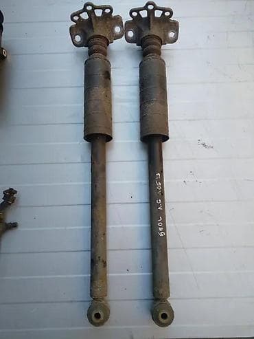 Shock Absorbers: Fiat Grande Punto zadnji amortizeri 1.9 jtd 120ks. Fiat Grande Punto at lalafo.rs — 2 Shock Absorbers: Fiat Grande Punto zadnji amortizeri 1.9 jtd 120ks. Fiat Grande Punto — 2