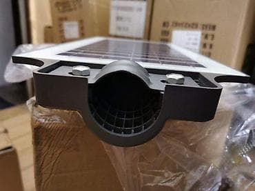 LED stubni Solarni reflektor. Solarni reflektor Sa daljinskim na lalafo.rs — 8 LED stubni Solarni reflektor. Solarni reflektor Sa daljinskim — 8