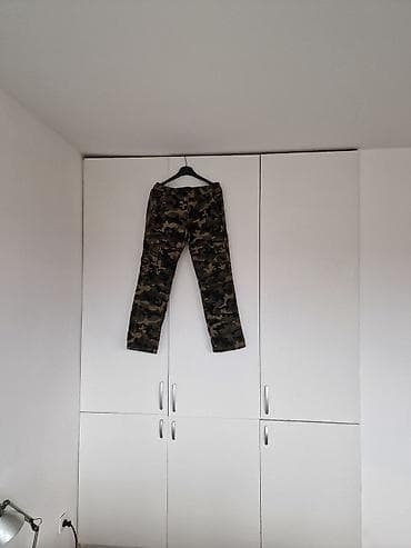 Kargo pantalone sa maskirnim printom - Model: kargo pantalone sa na lalafo.rs — 4 Kargo pantalone sa maskirnim printom - Model: kargo pantalone sa — 4