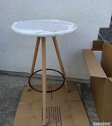 Potpuno novi barski stolovi Kvalitetna medijapan plocha, jaki drveni na lalafo.rs — 9 Potpuno novi barski stolovi Kvalitetna medijapan plocha, jaki drveni — 9