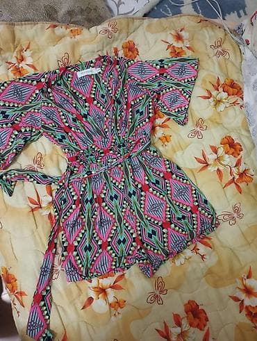 Pink kombinezon sa još prelepih boja. Moze se nositi na štikle papuče at lalafo.rs — 2 Pink kombinezon sa još prelepih boja. Moze se nositi na štikle papuče — 2
