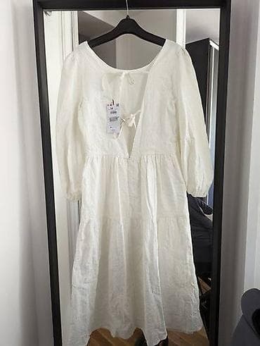 Reserved haljina sa etiketom. Kupljena prosle godine, u nadi da cu je na lalafo.rs — 4 Reserved haljina sa etiketom. Kupljena prosle godine, u nadi da cu je — 4