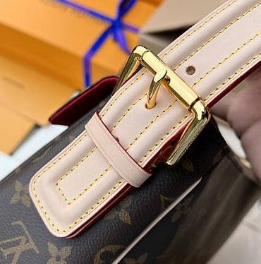 Louis Vuitton torba – Monogram Canvas, model sa više pregrada - na lalafo.rs — 5 Louis Vuitton torba – Monogram Canvas, model sa više pregrada - — 5