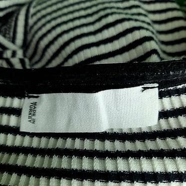 Bluza mango, vel. S marka: mango veličina: s materijal: pamuk na lalafo.rs — 1 Bluza mango, vel. S marka: mango veličina: s materijal: pamuk — 1