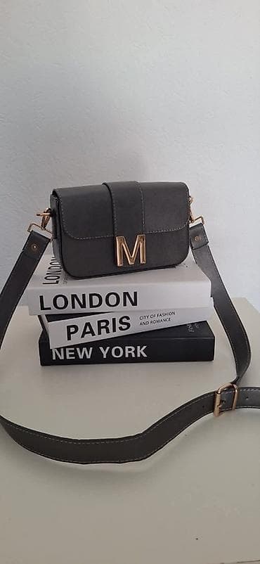 Mona torbice eko koza
21x12
3300 din
💋 at lalafo.rs — 6 Mona torbice eko koza
21x12
3300 din
💋 — 6