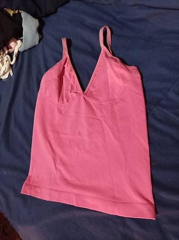Personal Items: Na prodaju roza majica na bretele, ima elastina, M veličina, stanje at lalafo.rs — 1 Personal Items: Na prodaju roza majica na bretele, ima elastina, M veličina, stanje — 1