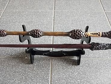 Hari Poter Carobni stapic-metalni -Novo Harry Potter Ovo su zapravo na lalafo.rs — 10 Hari Poter Carobni stapic-metalni -Novo Harry Potter Ovo su zapravo — 10