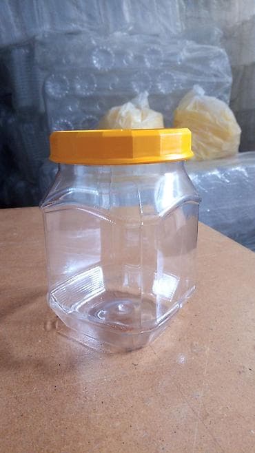 Plastična tegla sa zavrtnim poklopcem - Materijal: providna plastika na lalafo.rs — 1 Plastična tegla sa zavrtnim poklopcem - Materijal: providna plastika — 1