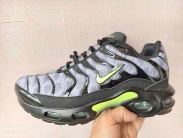 Stigao nove boje TN patike od 36 do 46 za samo 3800 din🎀⚫️ na lalafo.rs Stigao nove boje TN patike od 36 do 46 za samo 3800 din🎀⚫️