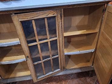 Antique Club Tables: Stilska Komoda Vitrina Biblioteka EX YU Izuzetno kvalitetan komad at lalafo.rs — 5 Antique Club Tables: Stilska Komoda Vitrina Biblioteka EX YU Izuzetno kvalitetan komad — 5