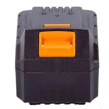 Fuse baterija 18V 4.0Ah Villager 056371 Kao rezultat dugogodišnjeg na lalafo.rs — 1 Fuse baterija 18V 4.0Ah Villager 056371 Kao rezultat dugogodišnjeg — 1