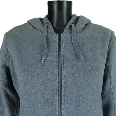 Dukser bayern munchen, vel. M. Marka: bayern munchen veličina: xl na lalafo.rs — 3 Dukser bayern munchen, vel. M. Marka: bayern munchen veličina: xl — 3