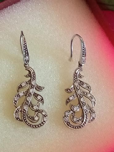 Antikvarne srebrne viseće minđuše sa cirkonima, imaju žig na lalafo.rs — 5 Antikvarne srebrne viseće minđuše sa cirkonima, imaju žig — 5