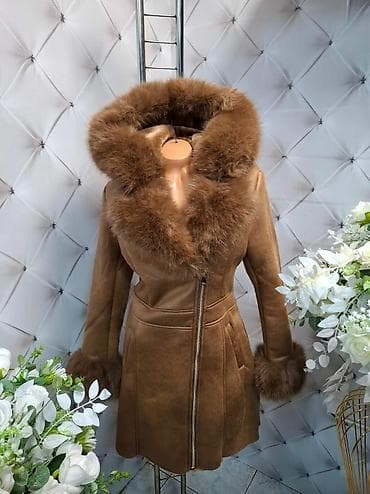 Ženska zimska jakna/kaput od velura sa krznom Ik - Kroj: strukirani na lalafo.rs Ženska zimska jakna/kaput od velura sa krznom Ik - Kroj: strukirani