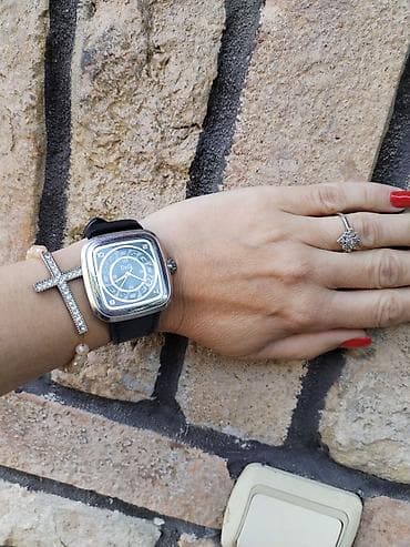 Dolce Gabbana rucni sat ORIGINAL Original, potrebno bateriju zameniti at lalafo.rs — 1 Dolce Gabbana rucni sat ORIGINAL Original, potrebno bateriju zameniti — 1