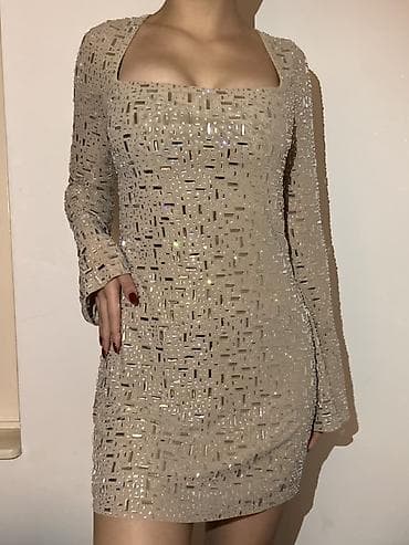 kom sa etiketom: NOVA haljina (boohoo) sa dugim rukavima, u bež/nude nijansi, potpuno at lalafo.rs — 1 kom sa etiketom: NOVA haljina (boohoo) sa dugim rukavima, u bež/nude nijansi, potpuno — 1