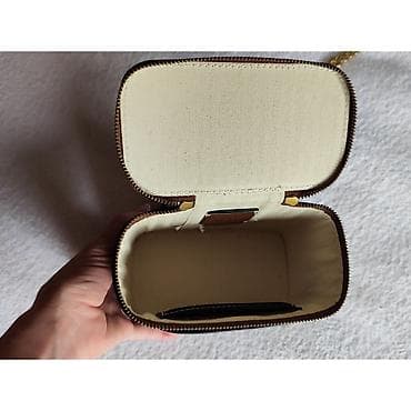 ZARA braon torbica – 3000 dinara - Model: kutijasta/boxy mini torbica at lalafo.rs — 7 ZARA braon torbica – 3000 dinara - Model: kutijasta/boxy mini torbica — 7