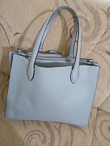 Carpisa torba nova 1000 Sive boje sa tri pregrade at lalafo.rs — 5 Carpisa torba nova 1000 Sive boje sa tri pregrade — 5