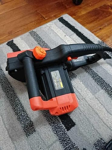 Haina mini elektricna lancana testera 2200w Veoma jaka i kvalitetna na lalafo.rs — 4 Haina mini elektricna lancana testera 2200w Veoma jaka i kvalitetna — 4