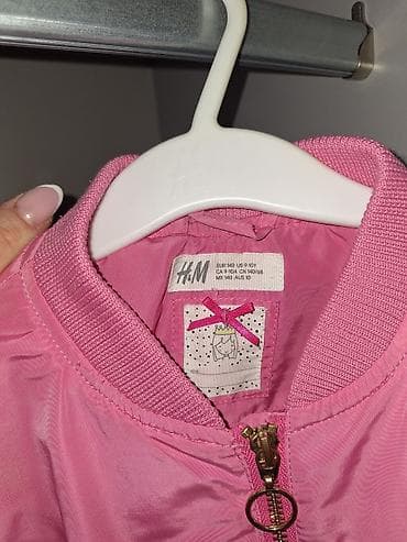 H&M dečja bomber jakna + džemper - Jakna: roza H&M bomber na lalafo.rs — 2 H&M dečja bomber jakna + džemper - Jakna: roza H&M bomber — 2