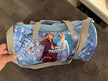 Nova FROZEN sportska torba na lalafo.rs Nova FROZEN sportska torba